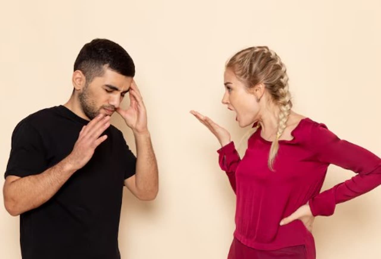 అలకలు,గొడవలు