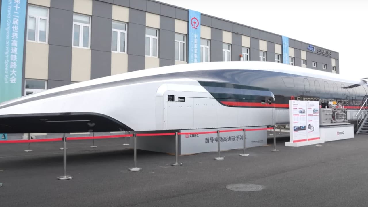 మాగ్లెవ్ రైలును ప‌రిచయం చేసిన చైనా
