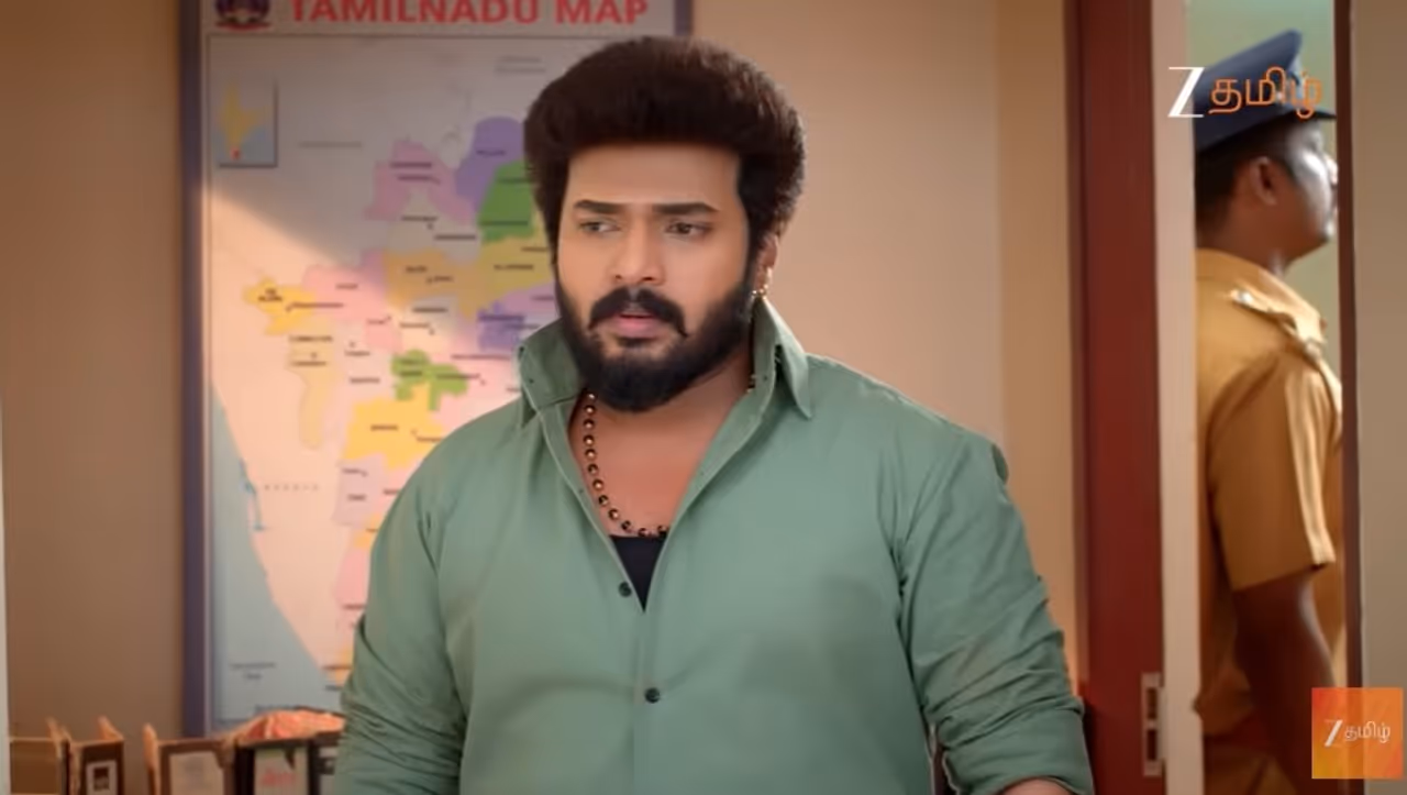 சந்திரகலாவின் பிளானை உடைத்தெறிந்த ரேவதி சந்திரகலாவின் பிளானை உடைத்தெறிந்த ரேவதி