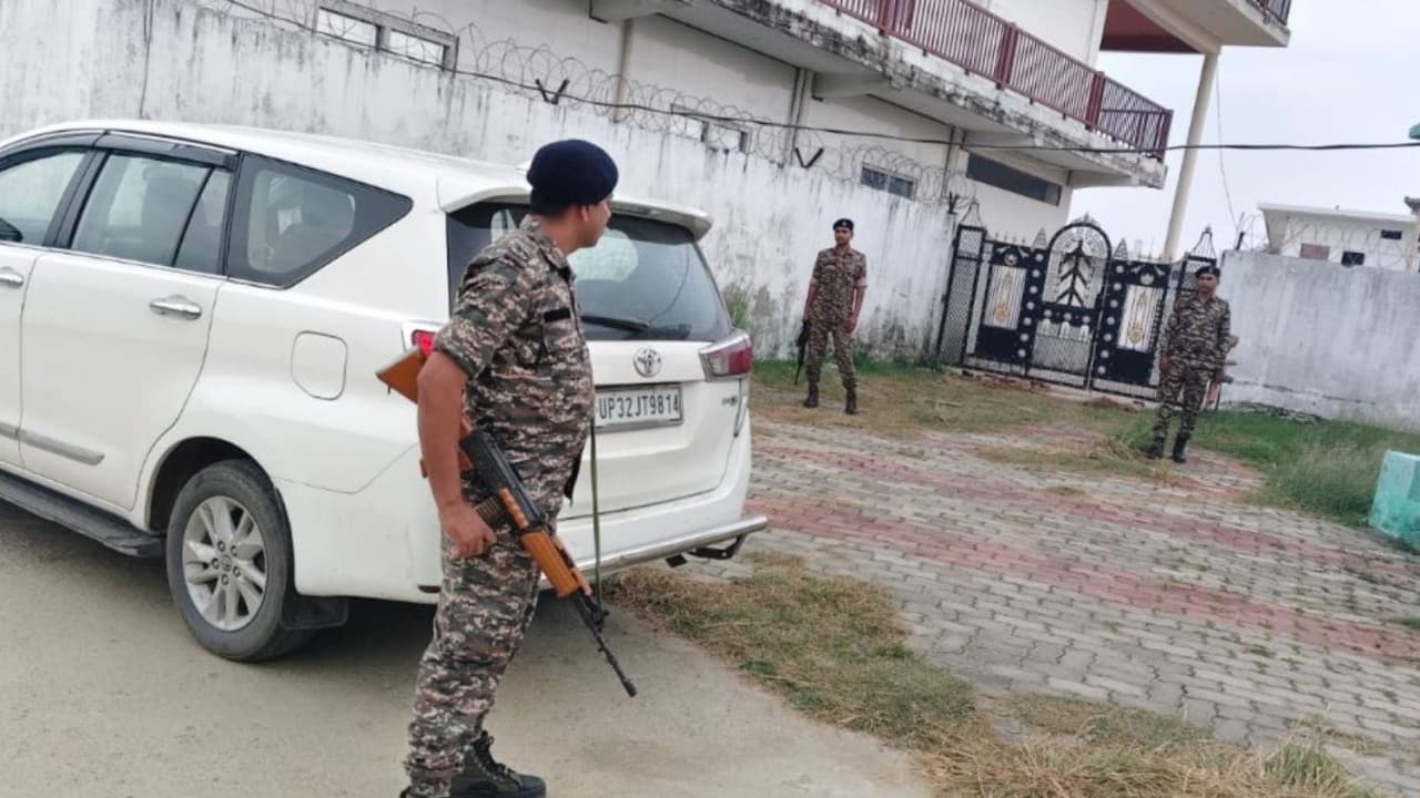 அமலாக்கத்துறை அதிகாரிகள்