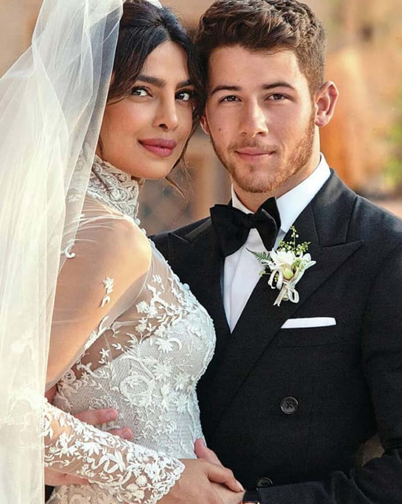 7 relationship lessons from Priyanka Chopra