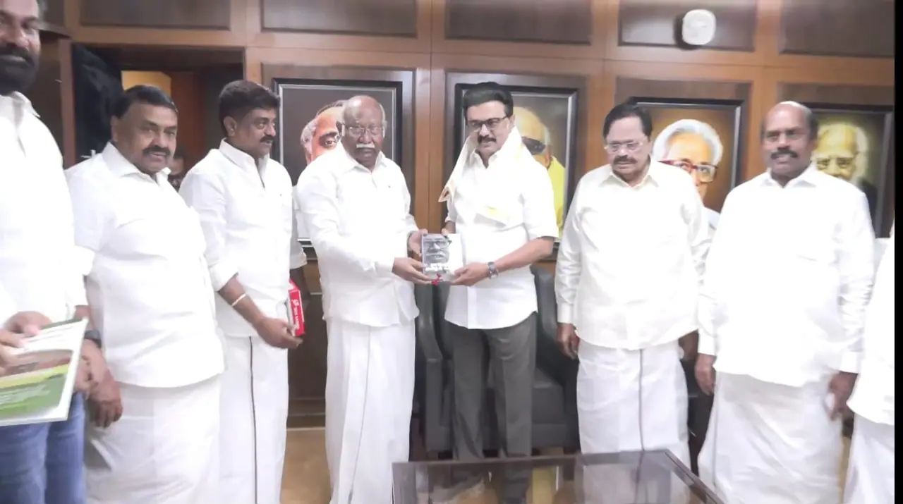 திமுகவில் இணைந்த அனவர் ராஜா