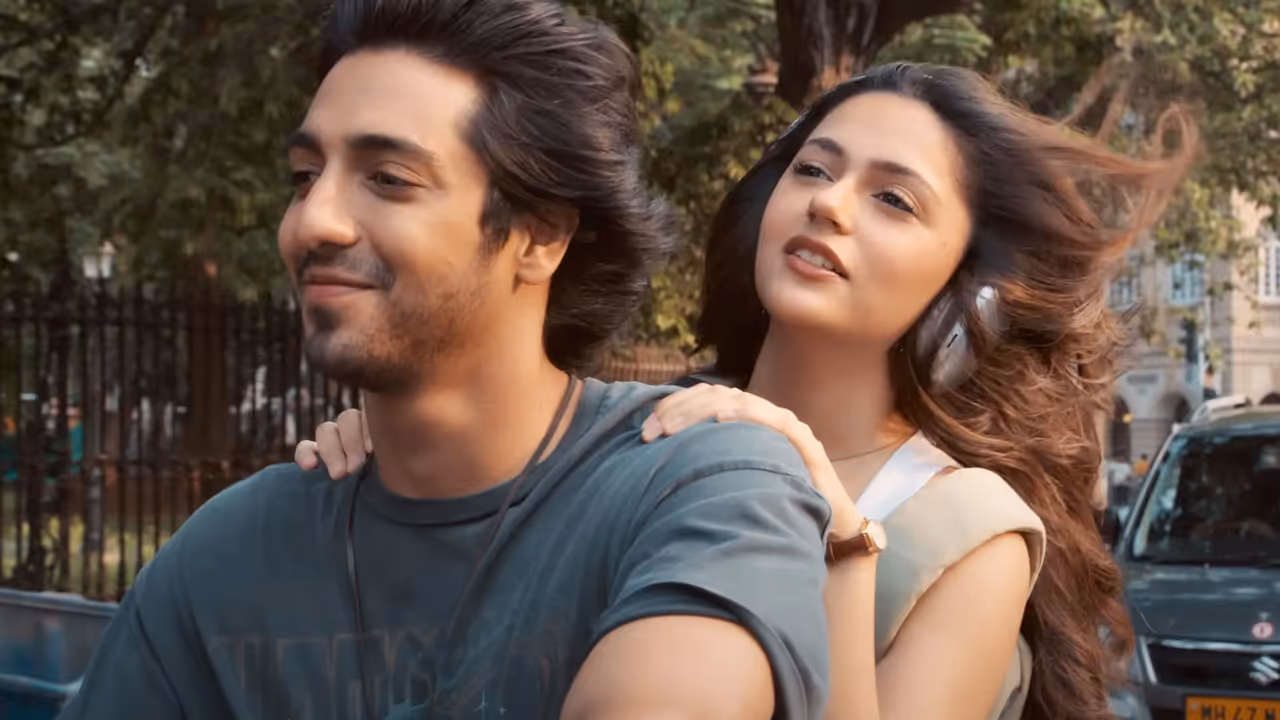 'सैयारा' ने 6ठे दिन कितनी कमाई की? 'सैयारा' ने 6ठे दिन कितनी कमाई की?