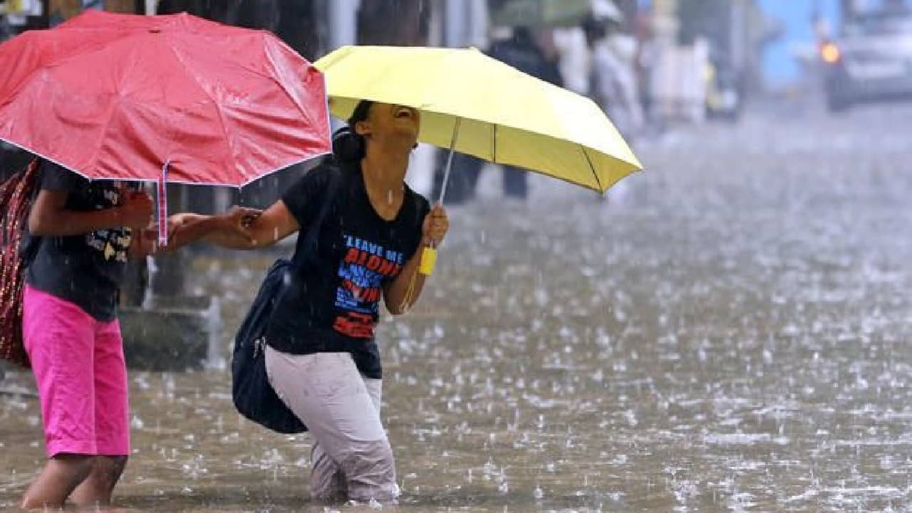 మరో మూడు రోజులు భారీ వర్షాలు..!