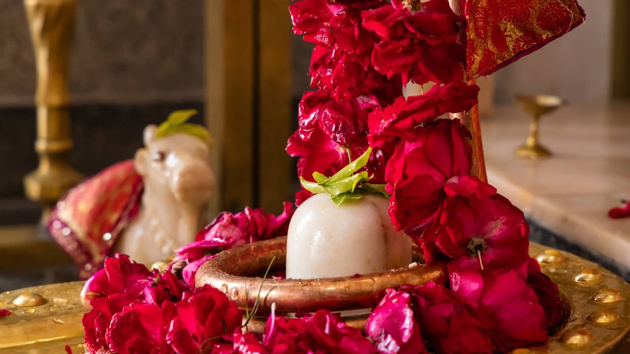 जानें सावन के अंतिम सोमवार से जुड़ी हर बात जानें सावन के अंतिम सोमवार से जुड़ी हर बात