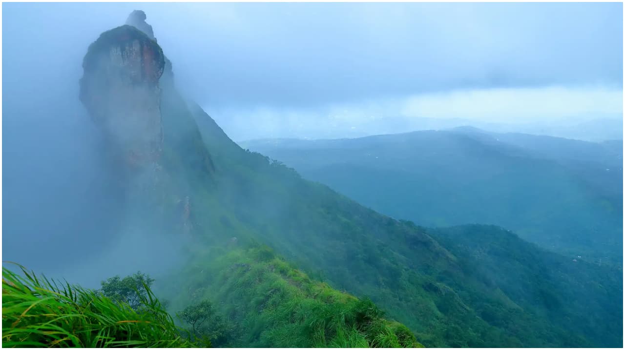 ഇല്ലിക്കൽ കല്ല് ഇല്ലിക്കൽ കല്ല്