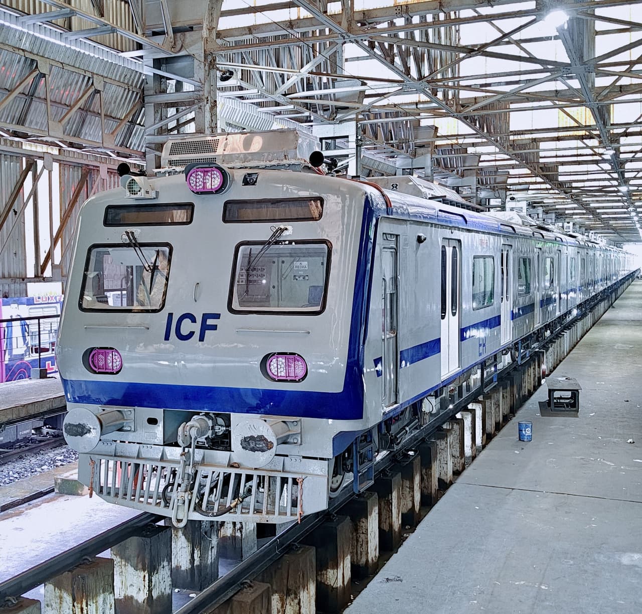 কবে থেকে শুরু হচ্ছে এসি লোকাল ট্রেন পরিষেবা? 