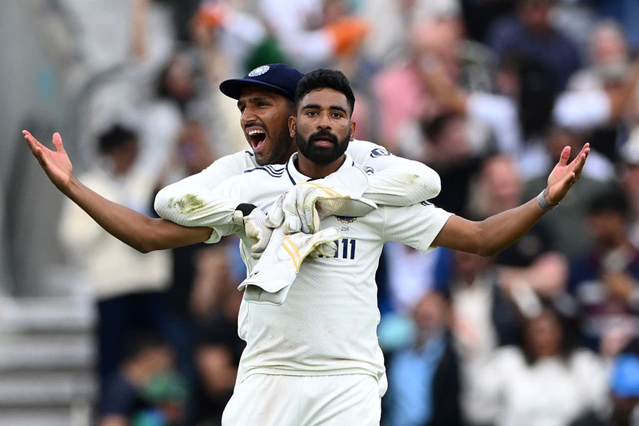 సిరాజ్ దెబ్బ‌కు ఇంగ్లాండ్ ఆలౌట్