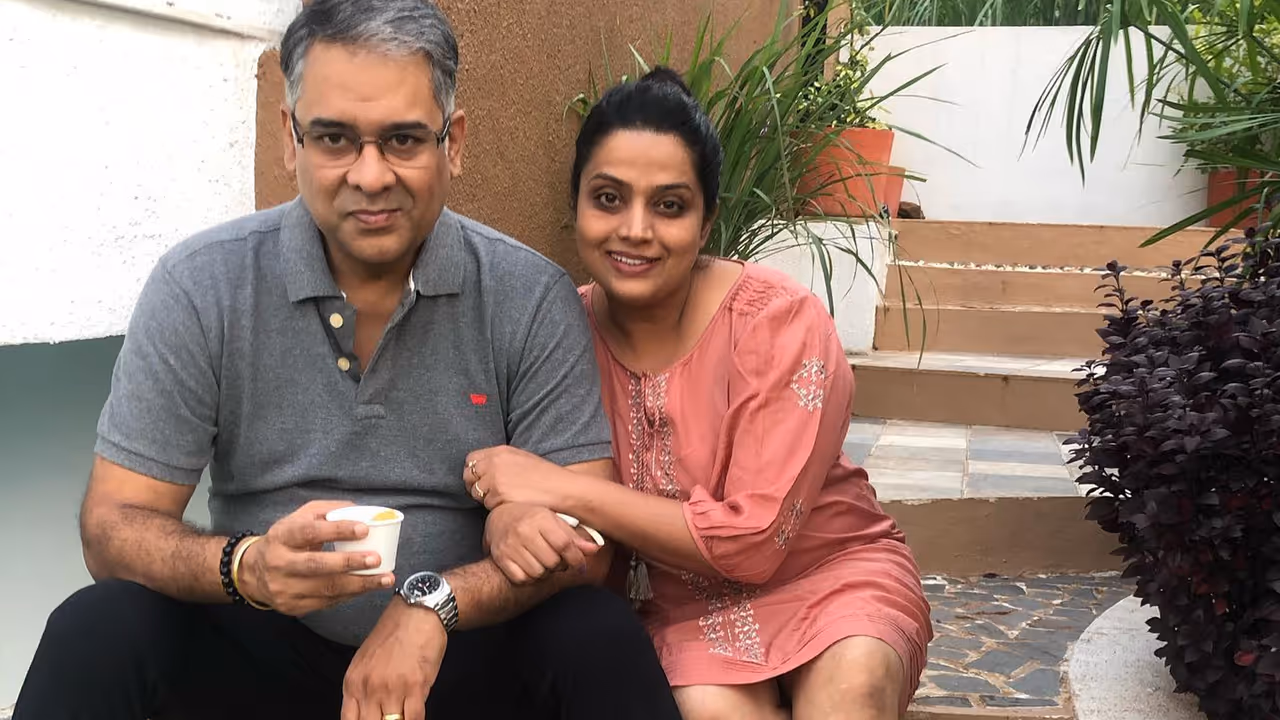 केबीसीमध्ये फक्त २१ मिनिटांत हा व्यक्ती झाला करोडपती, जाणून घ्या १ कोटी रुपयांचा तो प्रश्न काय होता? केबीसीमध्ये फक्त २१ मिनिटांत हा व्यक्ती झाला करोडपती, जाणून घ्या १ कोटी रुपयांचा तो प्रश्न काय होता?