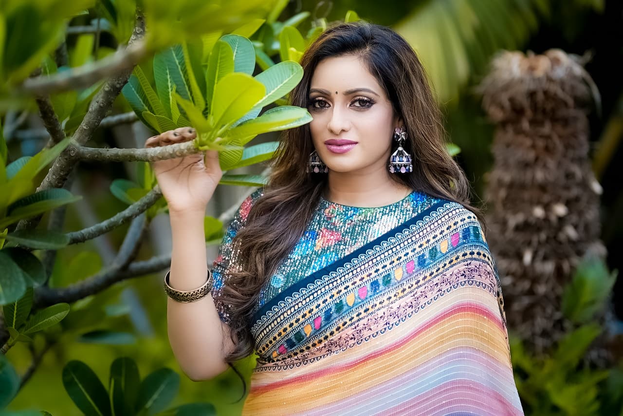 బుల్లితెరని శాసించిన యాంకర్‌ ఉదయభాను 