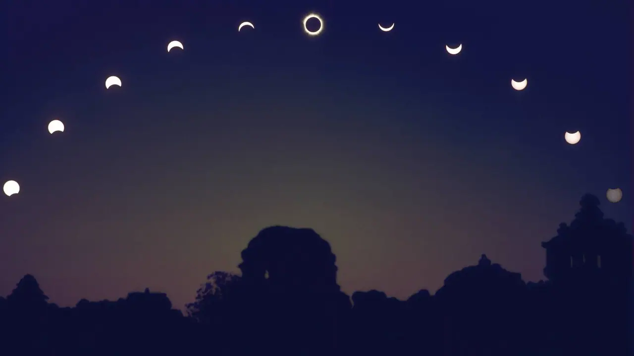 जानें सितंबर 2025 में होने वाले सूर्य व चंद्र ग्रहण की डेट जानें सितंबर 2025 में होने वाले सूर्य व चंद्र ग्रहण की डेट