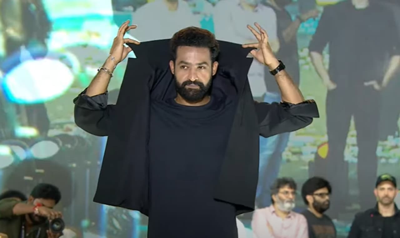 వార్ 2పై భారీ అంచనాలు 