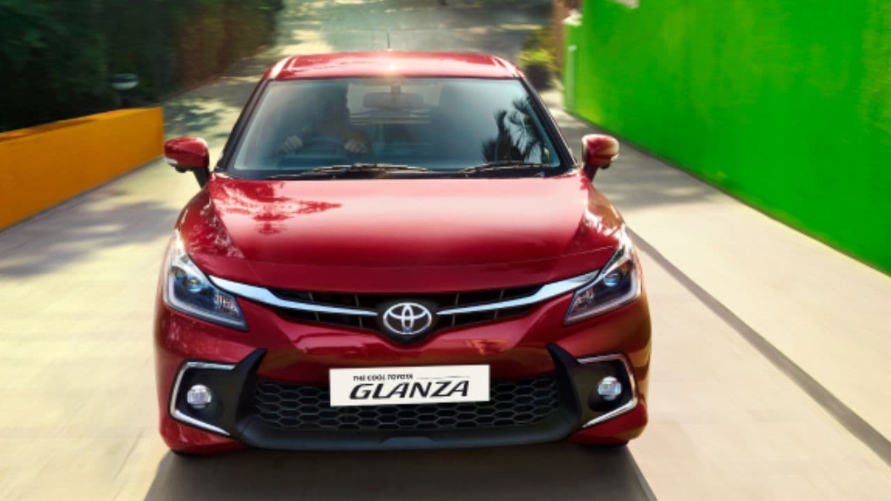 குறைந்த விலை ஹாட்ச்பேக் கார்கள் குறைந்த விலை ஹாட்ச்பேக் கார்கள்