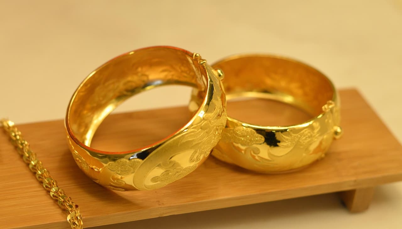 முதலீட்டாளர்களுக்கு இன்ப அதிர்ச்சி 