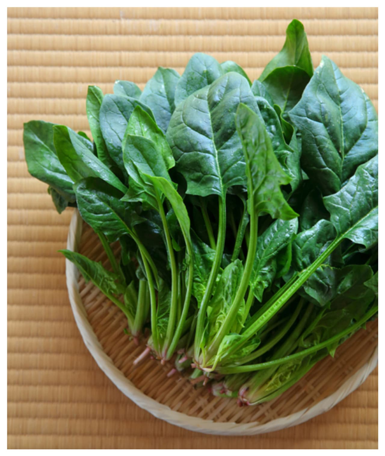 খাদ্য তালিকায় রাখুন সবুজ শাকসবজি খাদ্য তালিকায় রাখুন সবুজ শাকসবজি