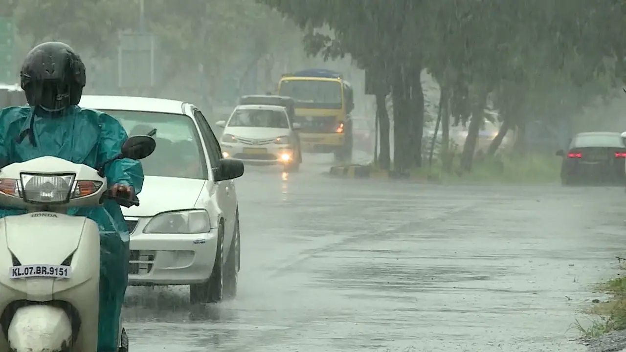 తెలంగాణలో వరద హెచ్చరికలు