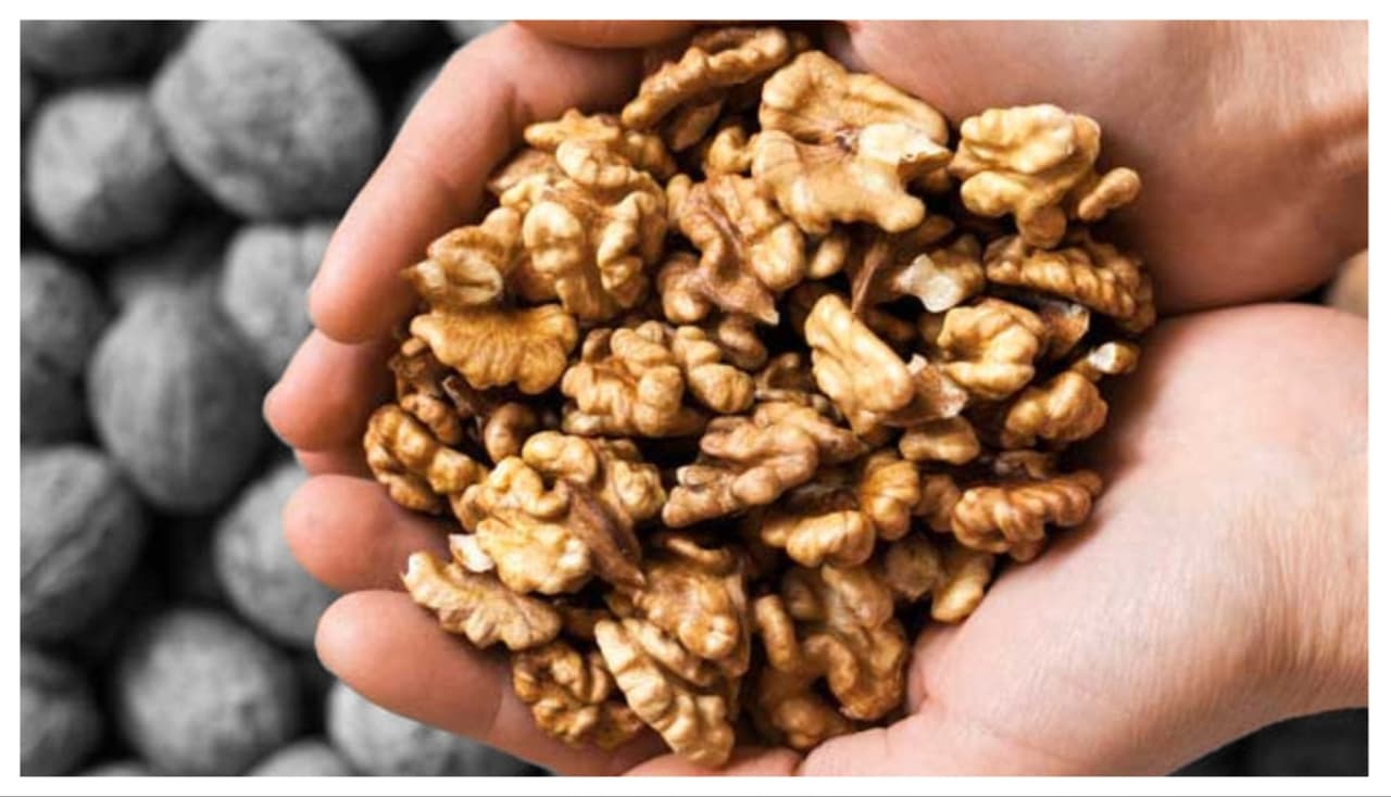 ഒമേഗ 3, ആന്റിഓക്‌സിഡന്റുകൾ, നാരുകൾ എന്നിവ വാൾനട്ടിൽ അടങ്ങിയിട്ടുണ്ട്.