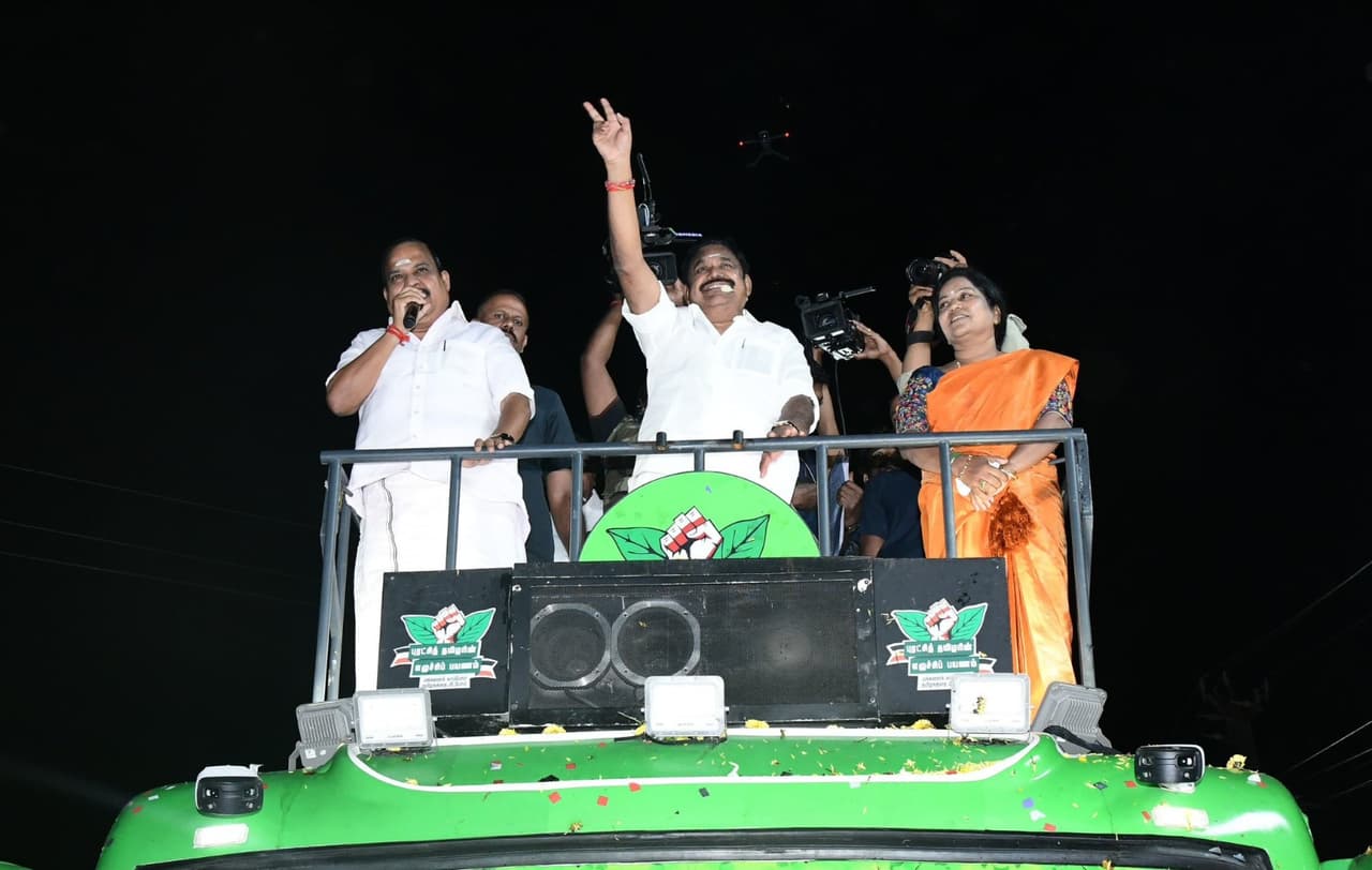 எடப்பாடி பழனிசாமி தீவிர பிரசாரம்