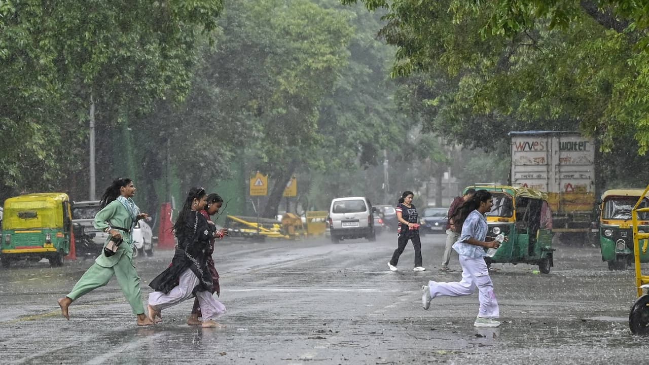 महाराष्ट्रात 5 जिल्ह्यांसाठी यलो अलर्ट