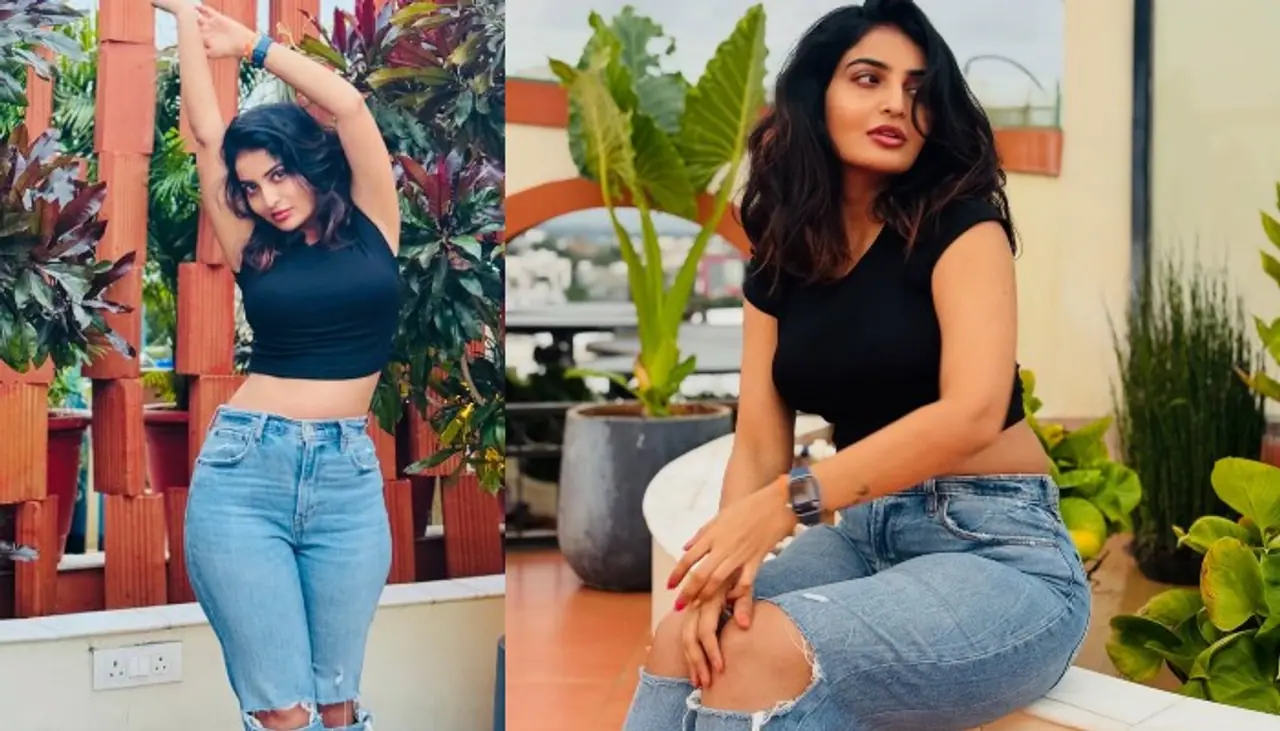 అనన్య నాగళ్ళ ఫోటోస్ వైరల్ అనన్య నాగళ్ళ ఫోటోస్ వైరల్