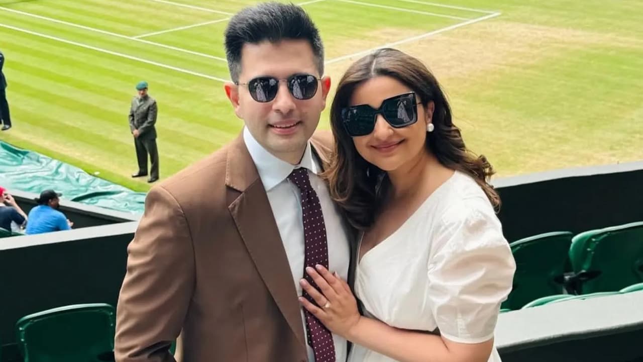 పరిణీతి చోప్రా ఎంట్రీ ఎలా జరిగిందంటే? పరిణీతి చోప్రా ఎంట్రీ ఎలా జరిగిందంటే?