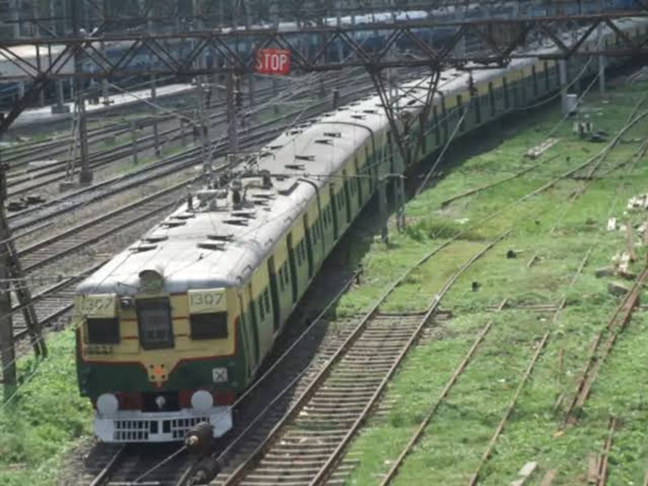 ফের বাতিল একগুচ্ছ ট্রেন