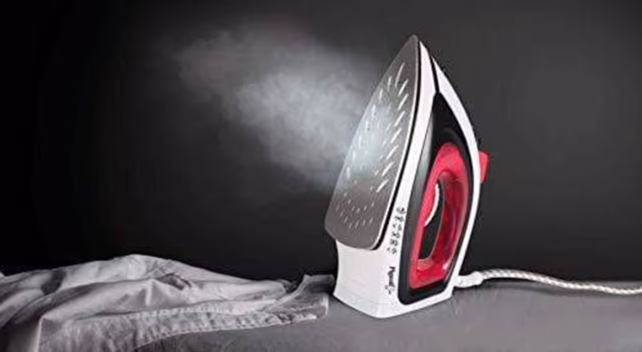 Iron Box Cleaning Tips