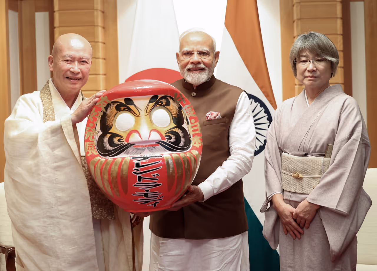 জাপান সফরে প্রধানমন্ত্রী জাপান সফরে প্রধানমন্ত্রী