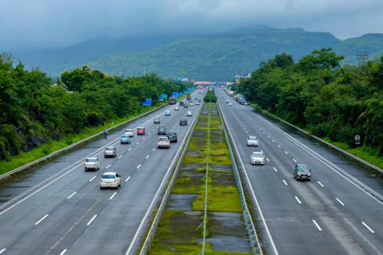 Chennai–Vellore 6 Lane Highway Travel In 2 Hours