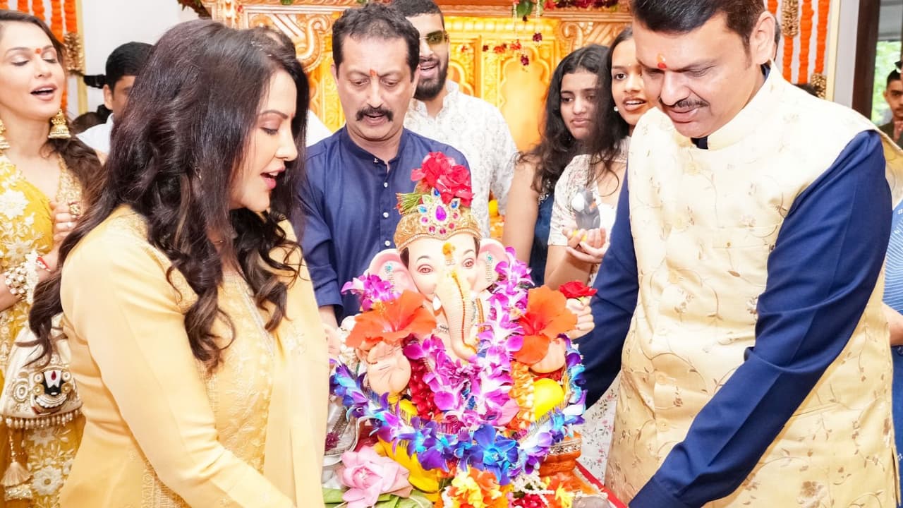 मुख्यमंत्री देवेंद्र फडणवीस यांचा बाप्पा