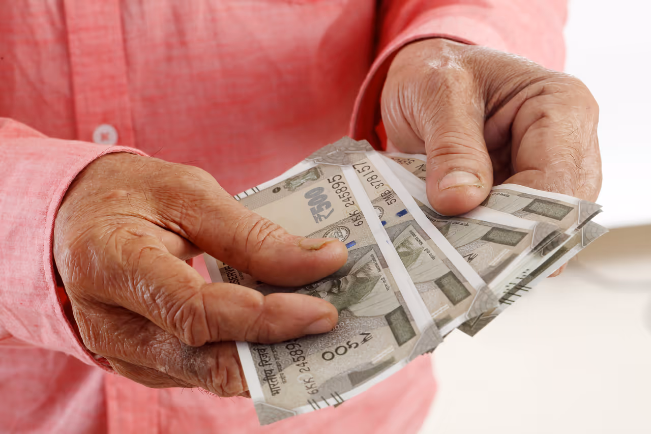 মেষ ও বৃষ রাশির আর্থিক রাশিফল 