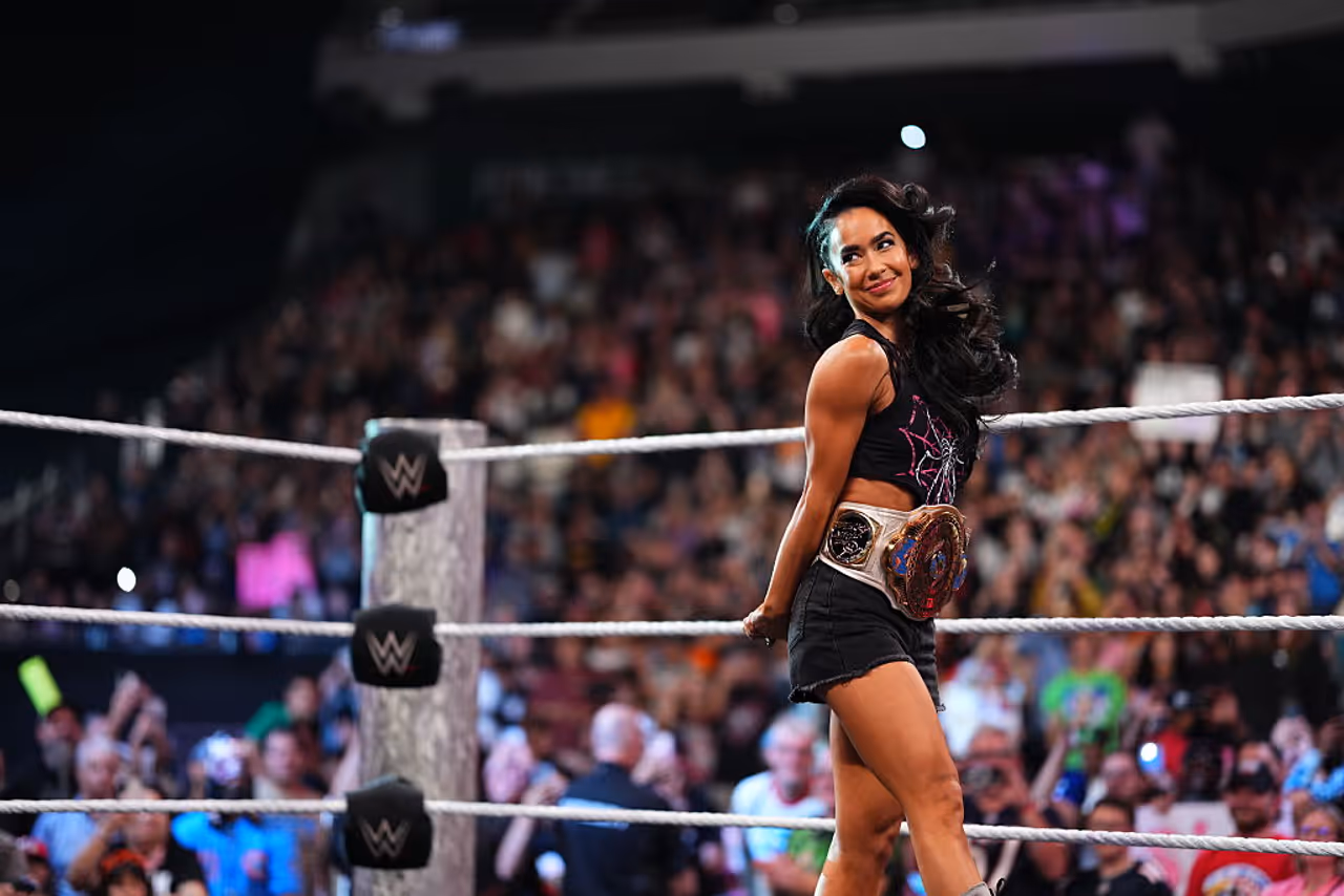 AJ Lee and Roxanne Perez – A Decade Long Connection