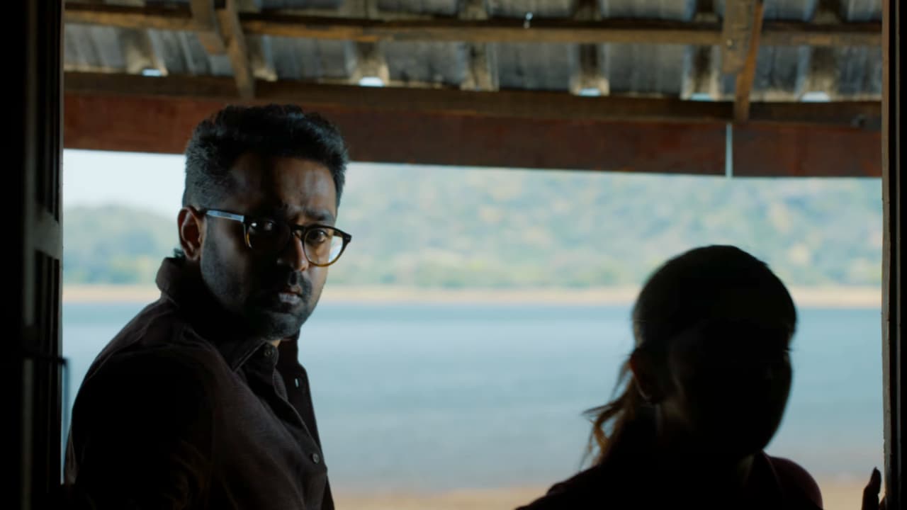 Movie Release: 'या' प्रसिद्ध ४ चित्रपटांनी बॉक्स ऑफिसवर किती कमाई केली? 