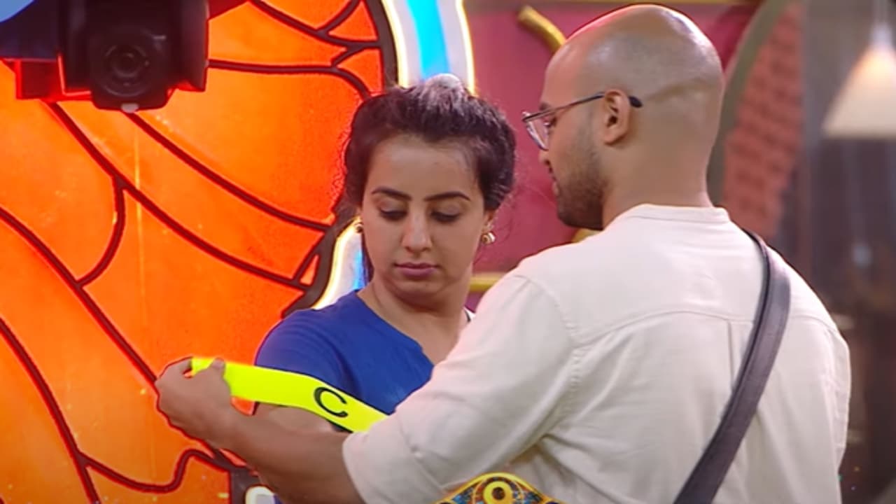 Sanjjana Galrani, Bigg Boss Telugu 9's First Captain