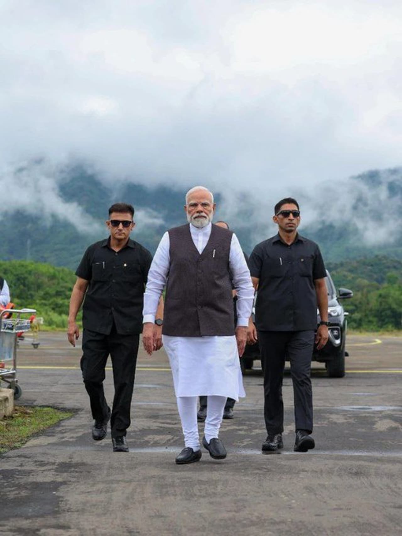 মণিপুরে নরেন্দ্র মোদী