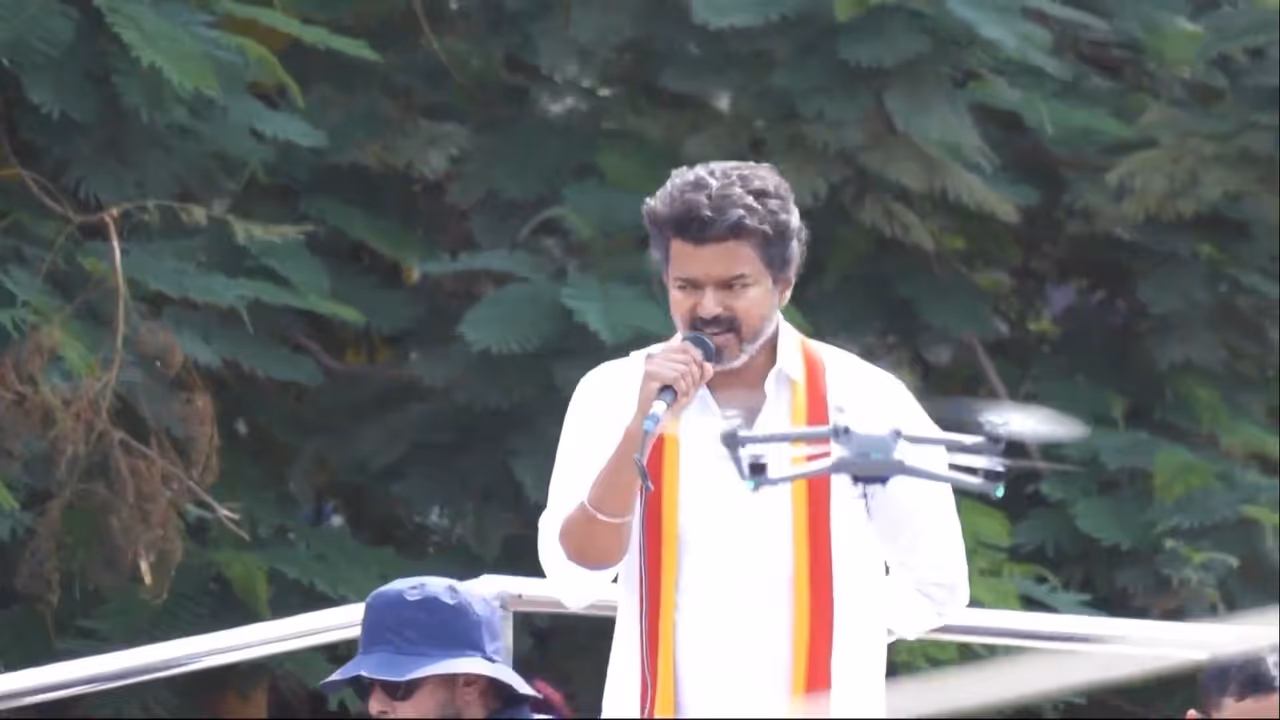 தொண்டர்களுக்கு ஏமாற்றம் அளித்த விஜய்