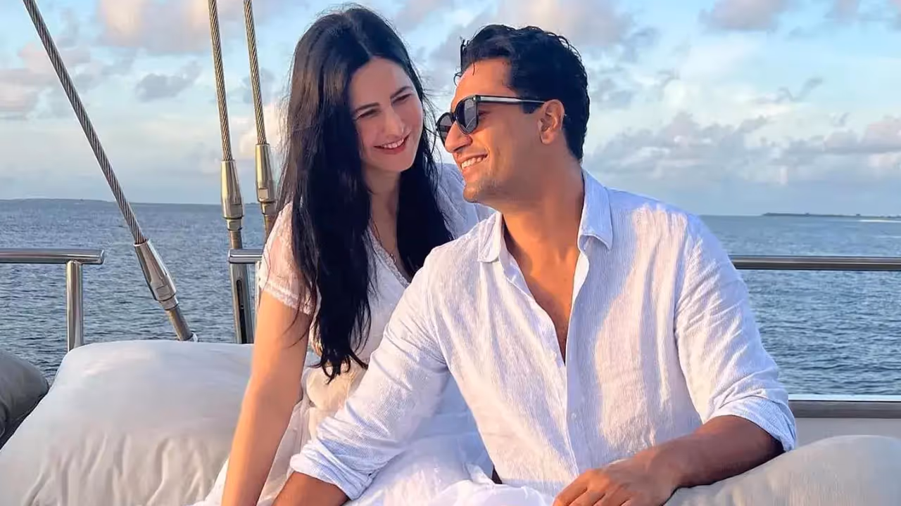 Vicky Katrina 's Cute Moments Together