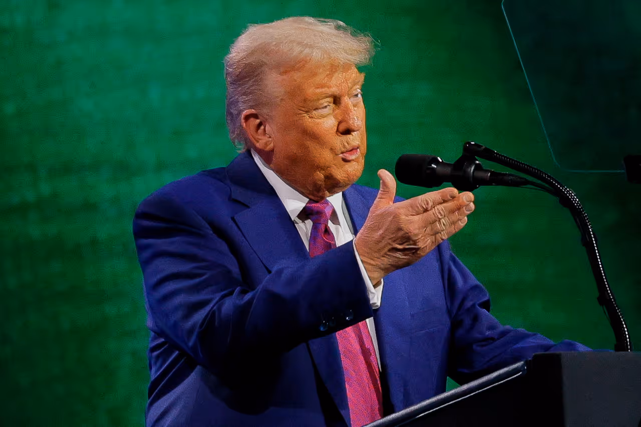 'শুল্ক নীতির বিরোধীরা বোকা'