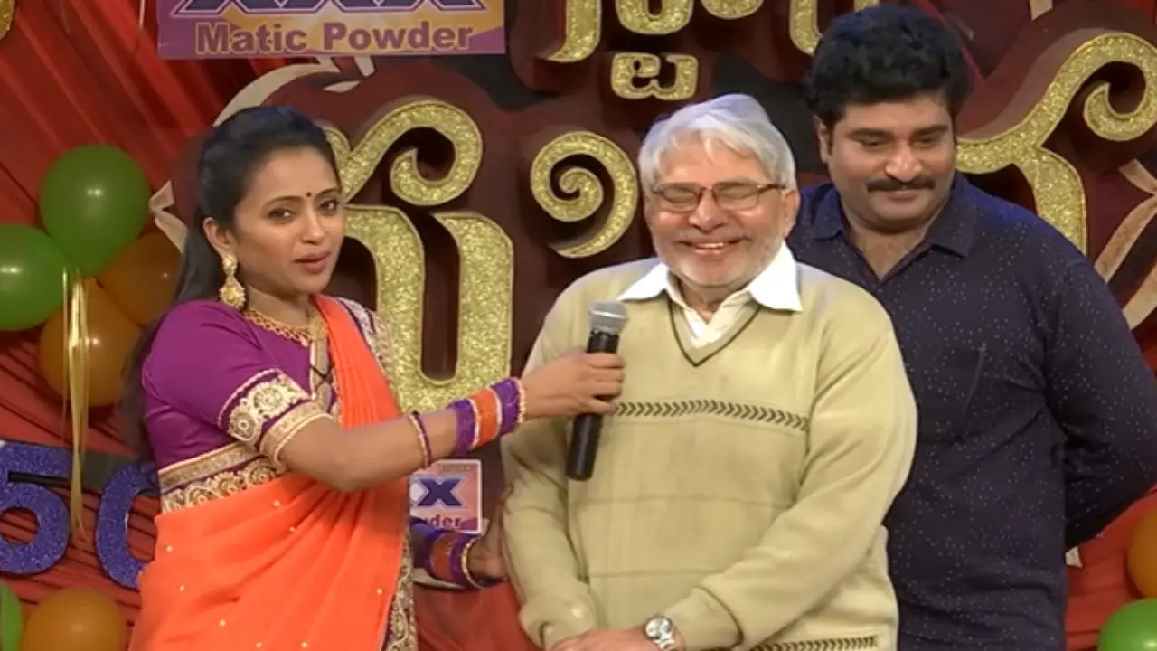 స్టార్ యాంకర్గా రాణిస్తోన్న సుమ కనకాల స్టార్ యాంకర్గా రాణిస్తోన్న సుమ కనకాల