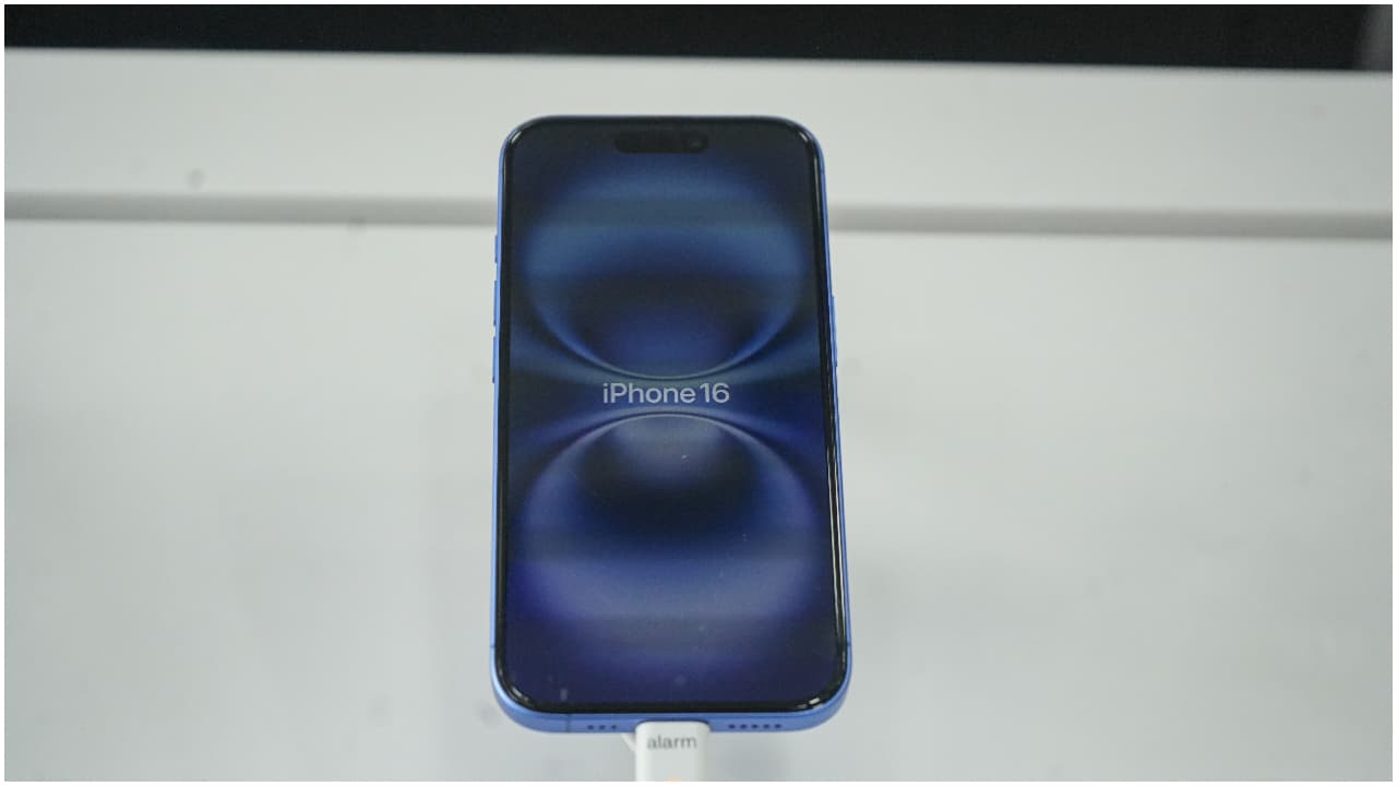 ഏത് ഐഫോണ്‍ വാങ്ങാം? 