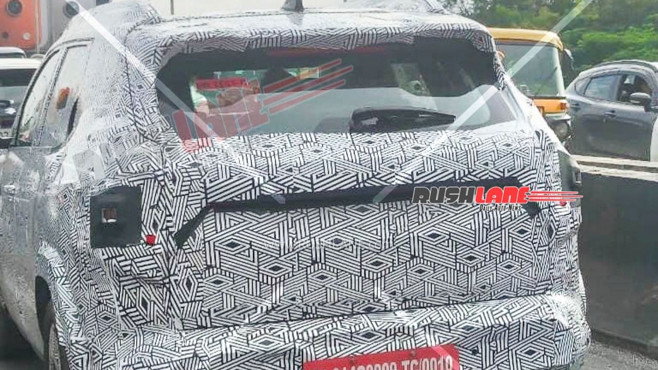 വരുന്നൂ പുത്തൻ റെനോ ഡസ്റ്റർ