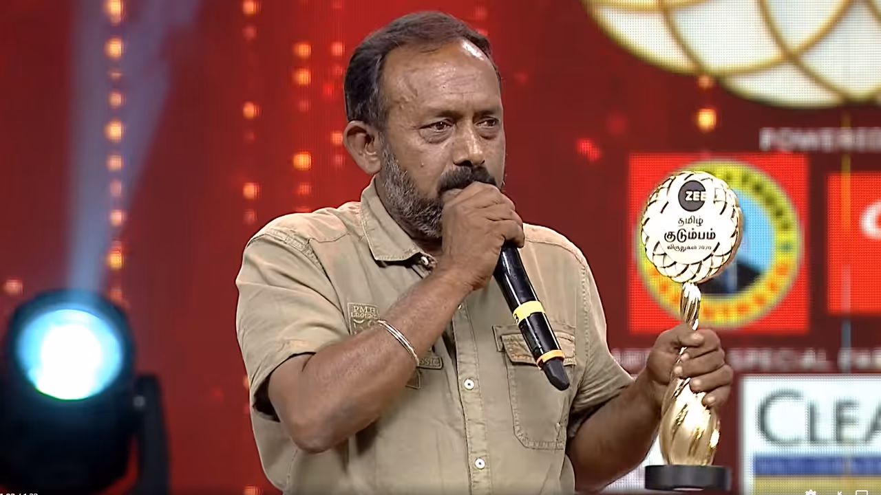 இயக்குனர் நாராயண மூர்த்தி: இயக்குனர் நாராயண மூர்த்தி: