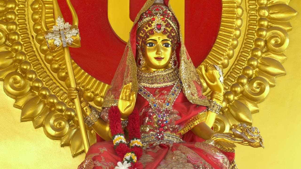 जानें देवी महागौरी की पूजा विधि सहित पूरी डिटेल जानें देवी महागौरी की पूजा विधि सहित पूरी डिटेल