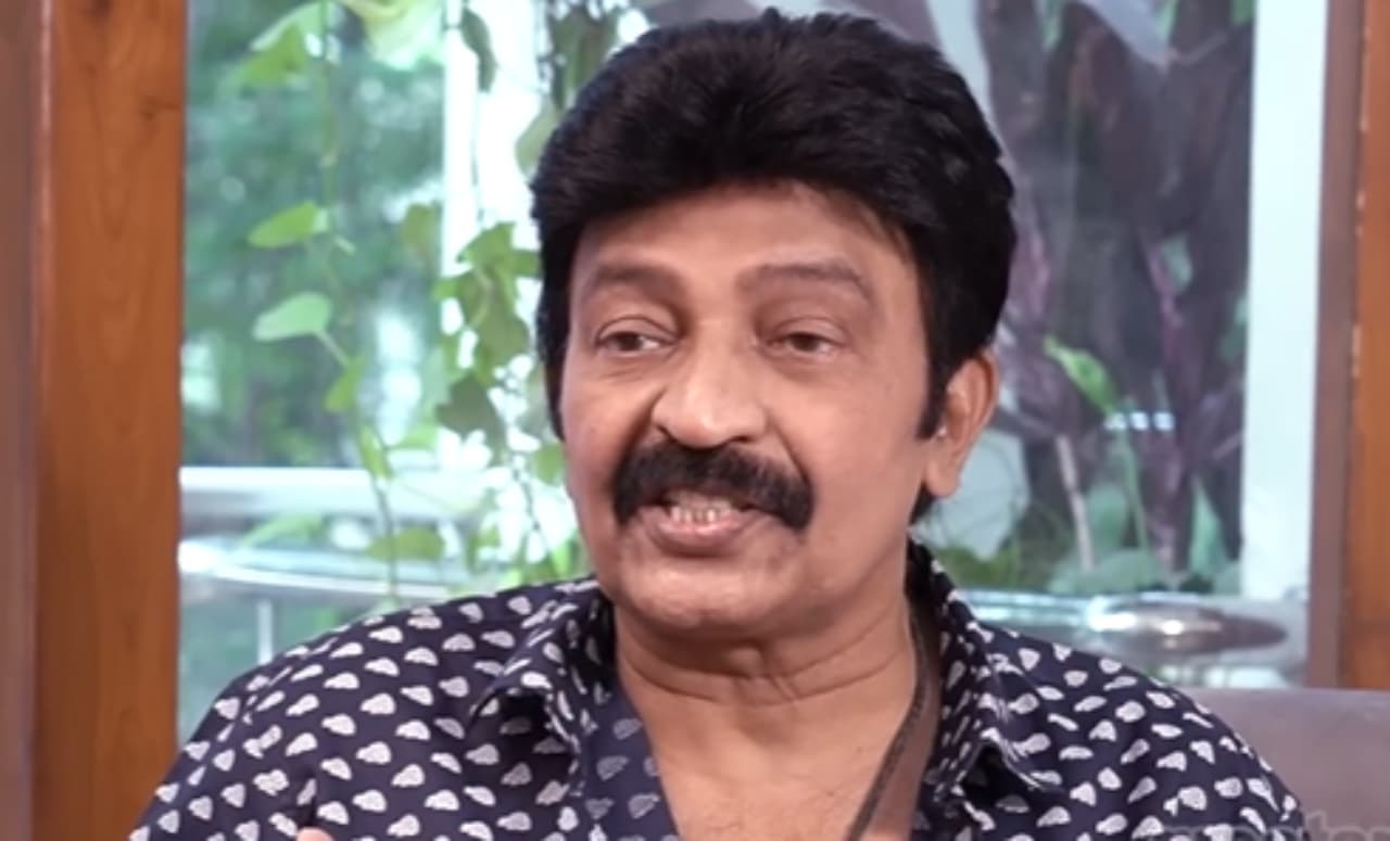 సినిమాలకు గ్యాపిచ్చిన హీరో రాజశేఖర్‌