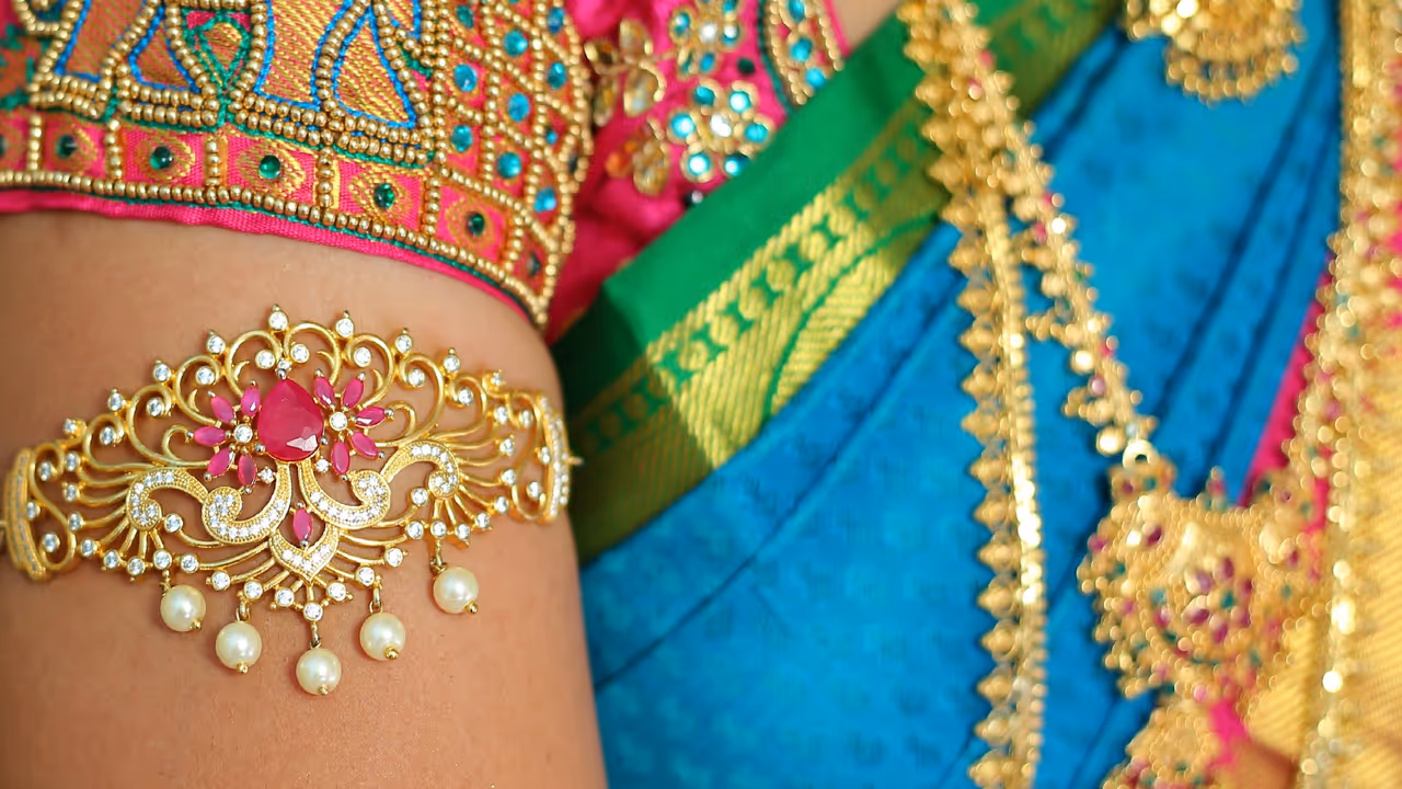 আজকের সোনার দাম আজকের সোনার দাম