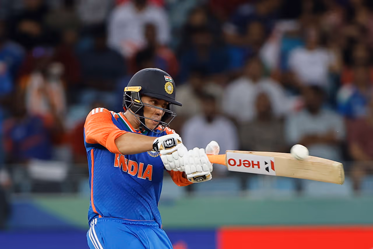 ಭರ್ಜರಿ ಫಾರ್ಮ್‌ನಲ್ಲಿರುವ ಅಭಿ