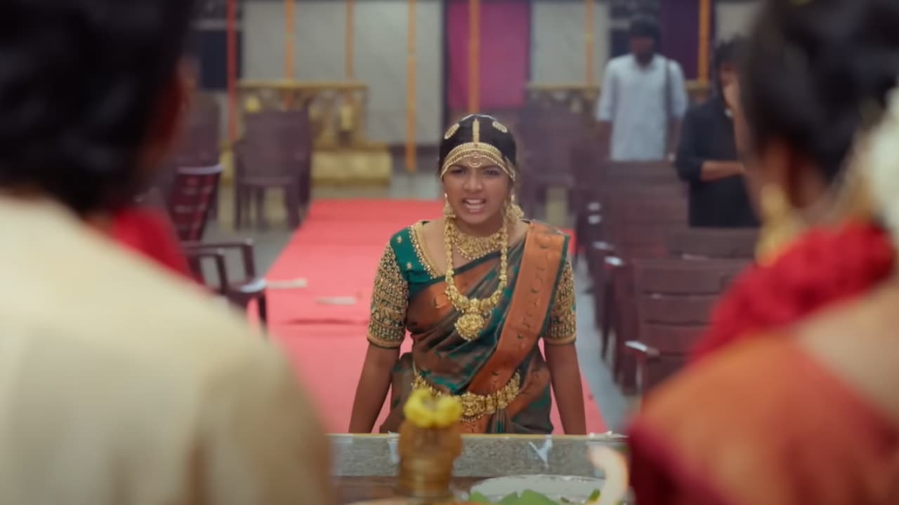 Ethirneechal Thodargiradhu Serial Today Episode