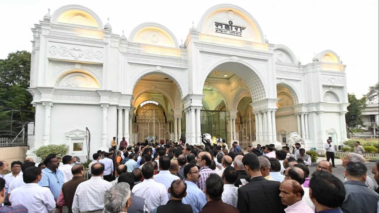 गोमती नगर की सहारा जमीन पर सियासी हलचल, क्या यहां बनेगा नया विधानसभा भवन?