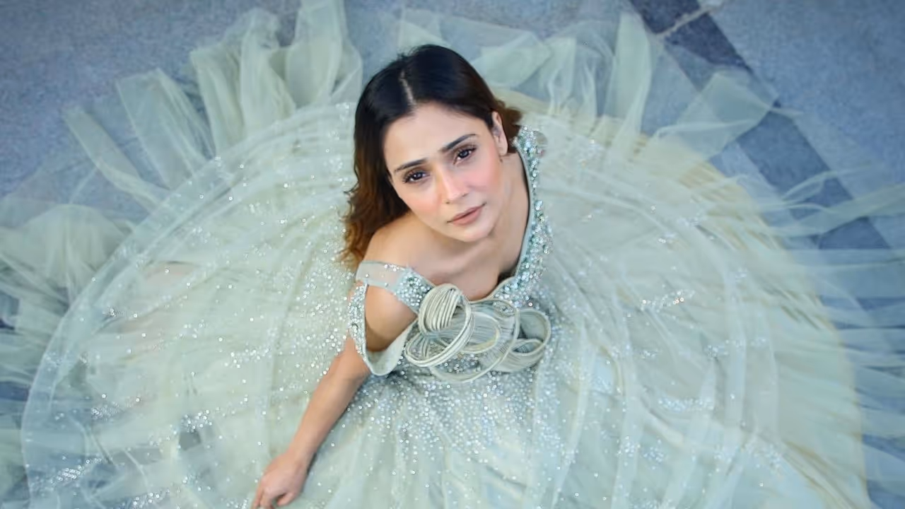 ಬಿಗ್ಬಾಸ್ ಎಂಬ ವಿಚಿತ್ರ ಲೋಕ... ಬಿಗ್ಬಾಸ್ ಎಂಬ ವಿಚಿತ್ರ ಲೋಕ...