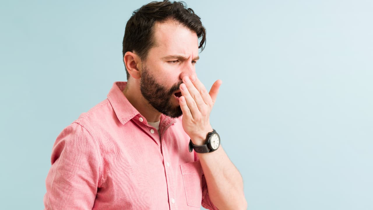 నోటి నుంచి దుర్వాసన నోటి నుంచి దుర్వాసన